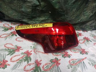 2017-19 Nissan Rogue Left Tail Light Sport