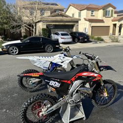 2004 cr125