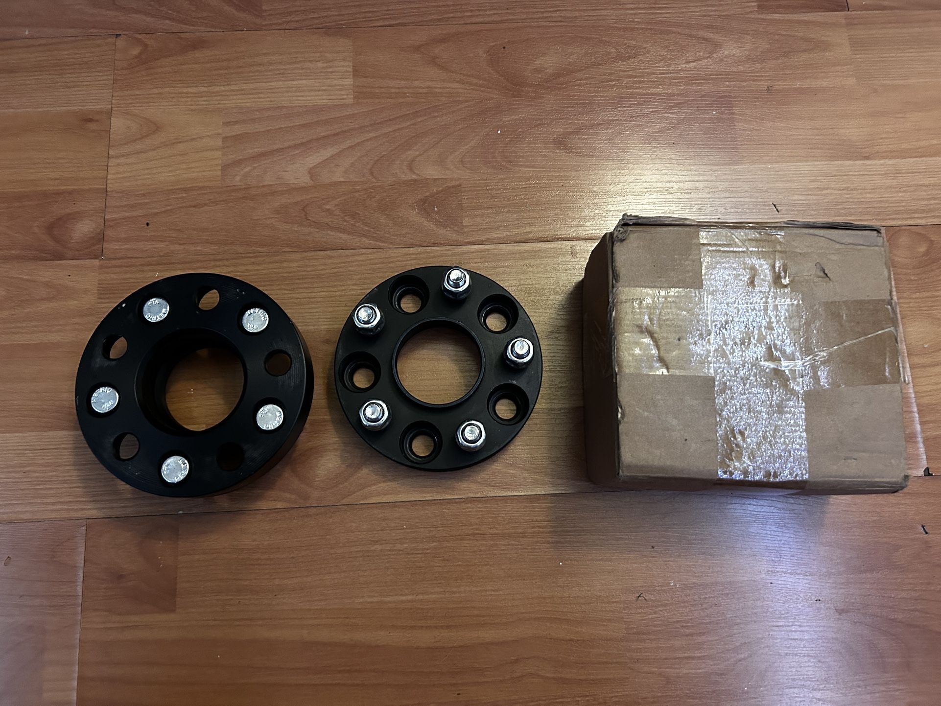 5 Lug 1 Inch Wheel Spacers For Nissan/Infiniti