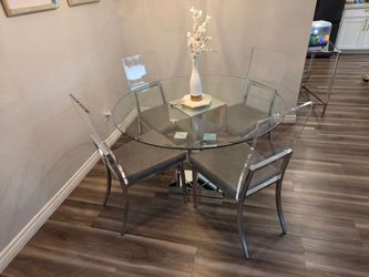 Dinning table