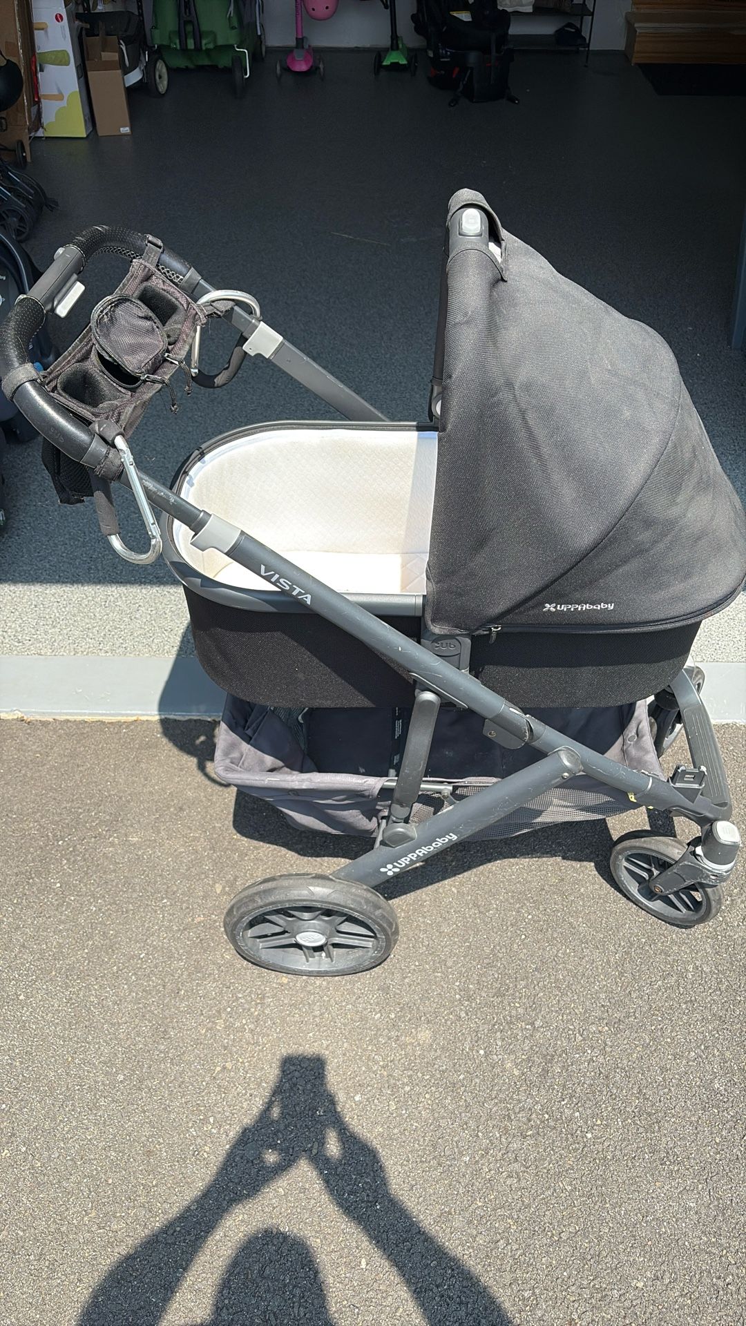 Uppa Baby Stroller With Bassinet And Mama Hooks