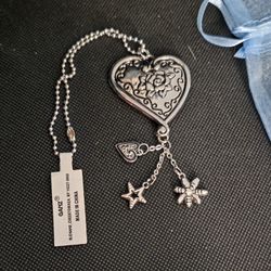 Ganz Car Rearview Mirror Heart Hanging Decor 