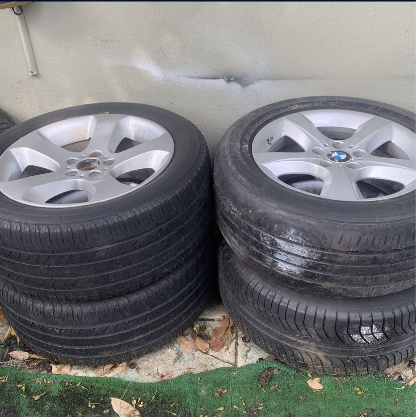 Four 26 Inch Bmw Wheels 