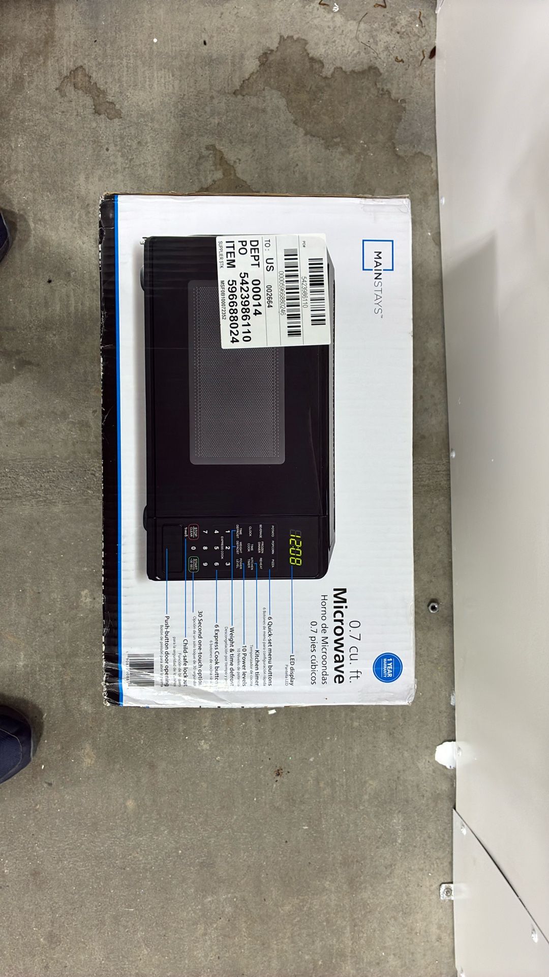 Microwave (Almost used in original box)