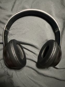 Beats Solo 4
