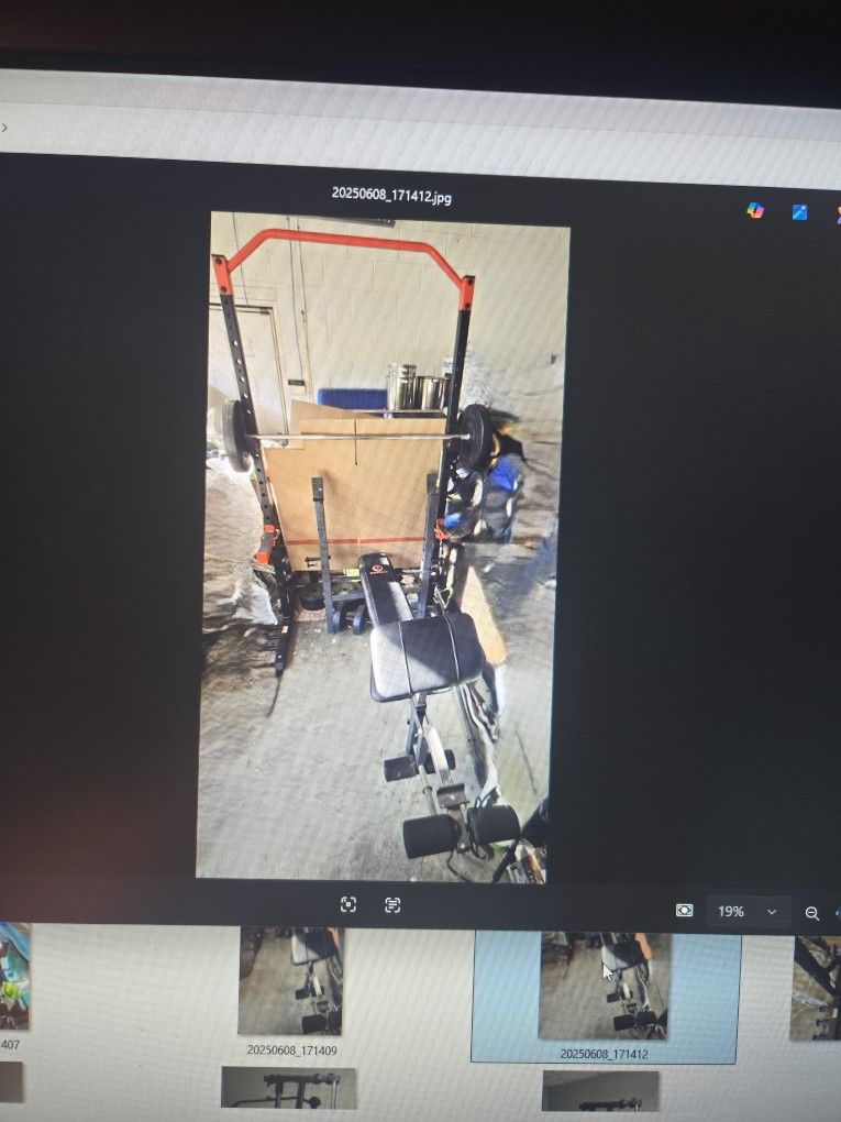 Squat Rack & Weight Bench