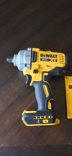 Brand New Dewalt 20v Xr Brushless mid torque impact wrench 1/2" Tool Only No Battery $180  FIRM ON PRICE