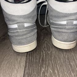 Air Jordan 1