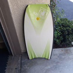 BODY GLOVE BOGGIE BOARD 