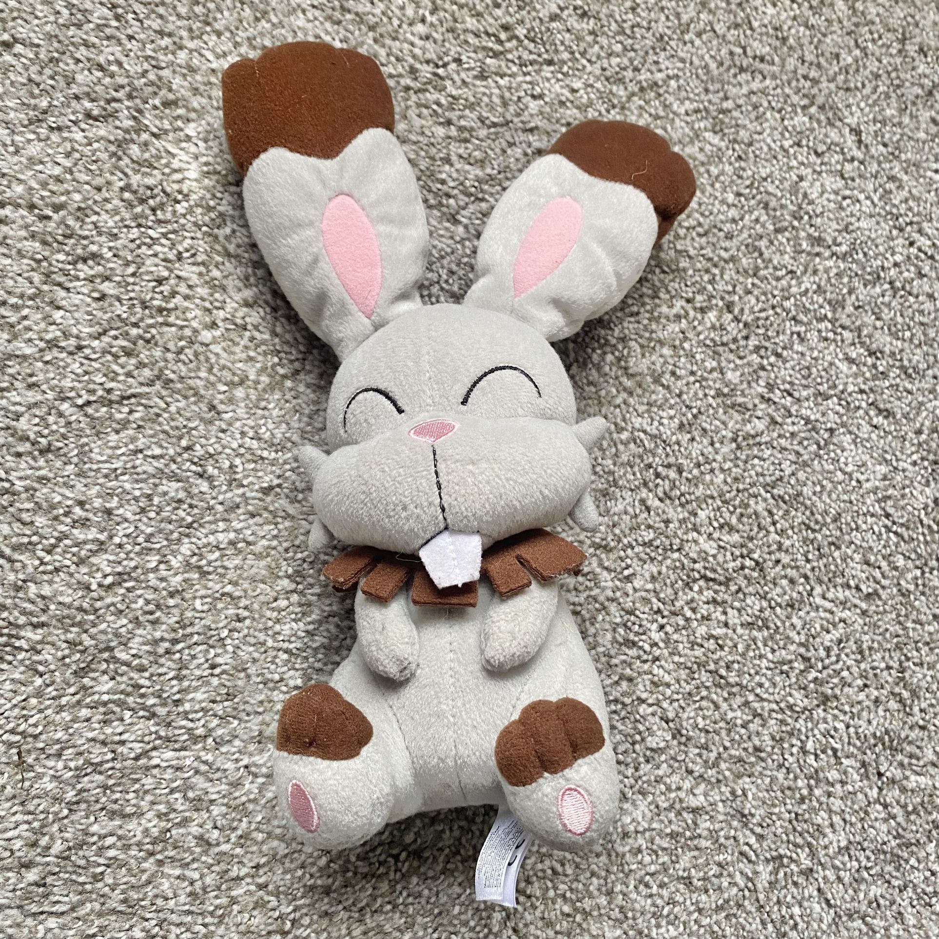 2017 Tomy Pokémon Plush Bunnelby Bunny Rabbit Stuffed Animal Pokémon