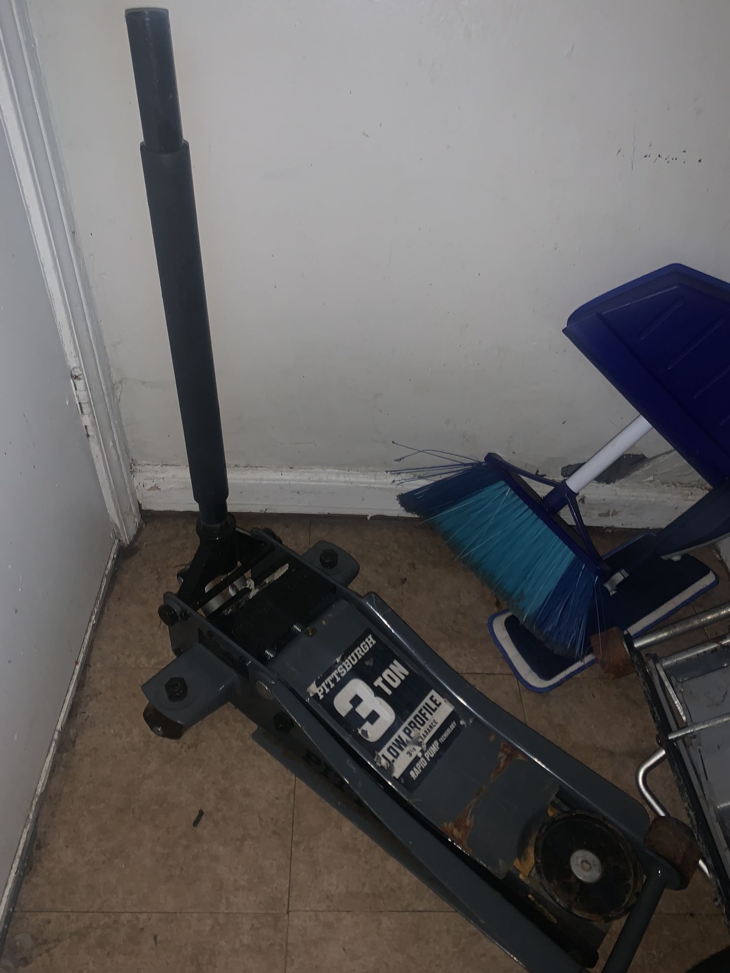 Pittsburg Heavy Duty 3 Ton Jack