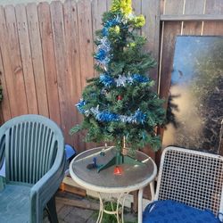 Arbolito Con Luces De Color.