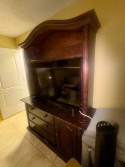 Free Dresser