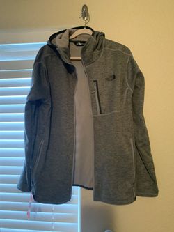 The north face jacket new with tags zipper is broken but otherwise new