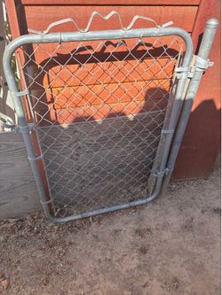 Gate