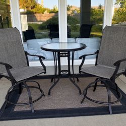 Outdoor Table and 2 chairs