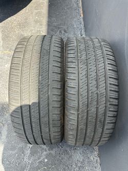 215-45-17 USED (vredestein)