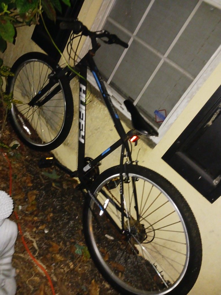 NEW MENS 26IN BIKE GORGEOUS BIKE Paid 239 Sell 50 Firm