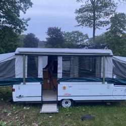 2002 Fleetwood Coleman Utah Pop Up Camper