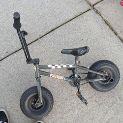 Booth bikes for sale the mini bmx 80 and the flgreen mountain bike 40