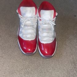 Jordan 11s 