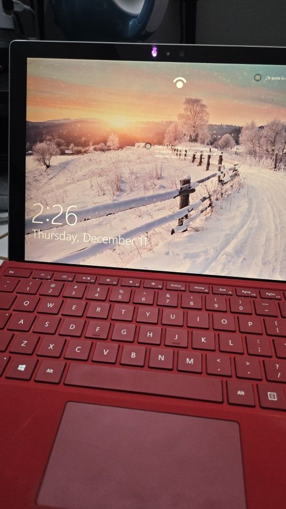 Surface PRO + keyboard +750 Gbs Ssd