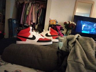 Size 9 Shoe