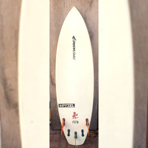 Pyzel Firewire Surfboard: 6'0