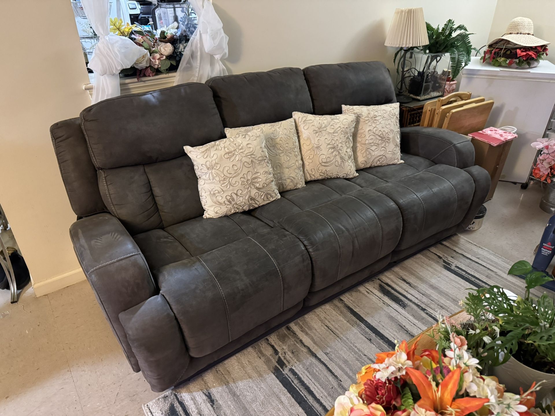 Motorized Sofa Recliner