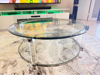 ROUND COCKTAIL TABLE ROOMS TO GO