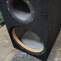 15" Areo ported Subwoofer box for 15"