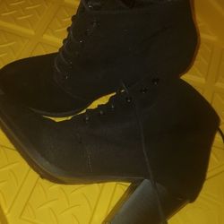 Botines Negros 