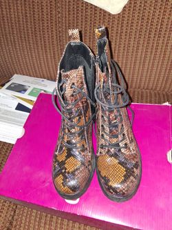 Girls  boots
