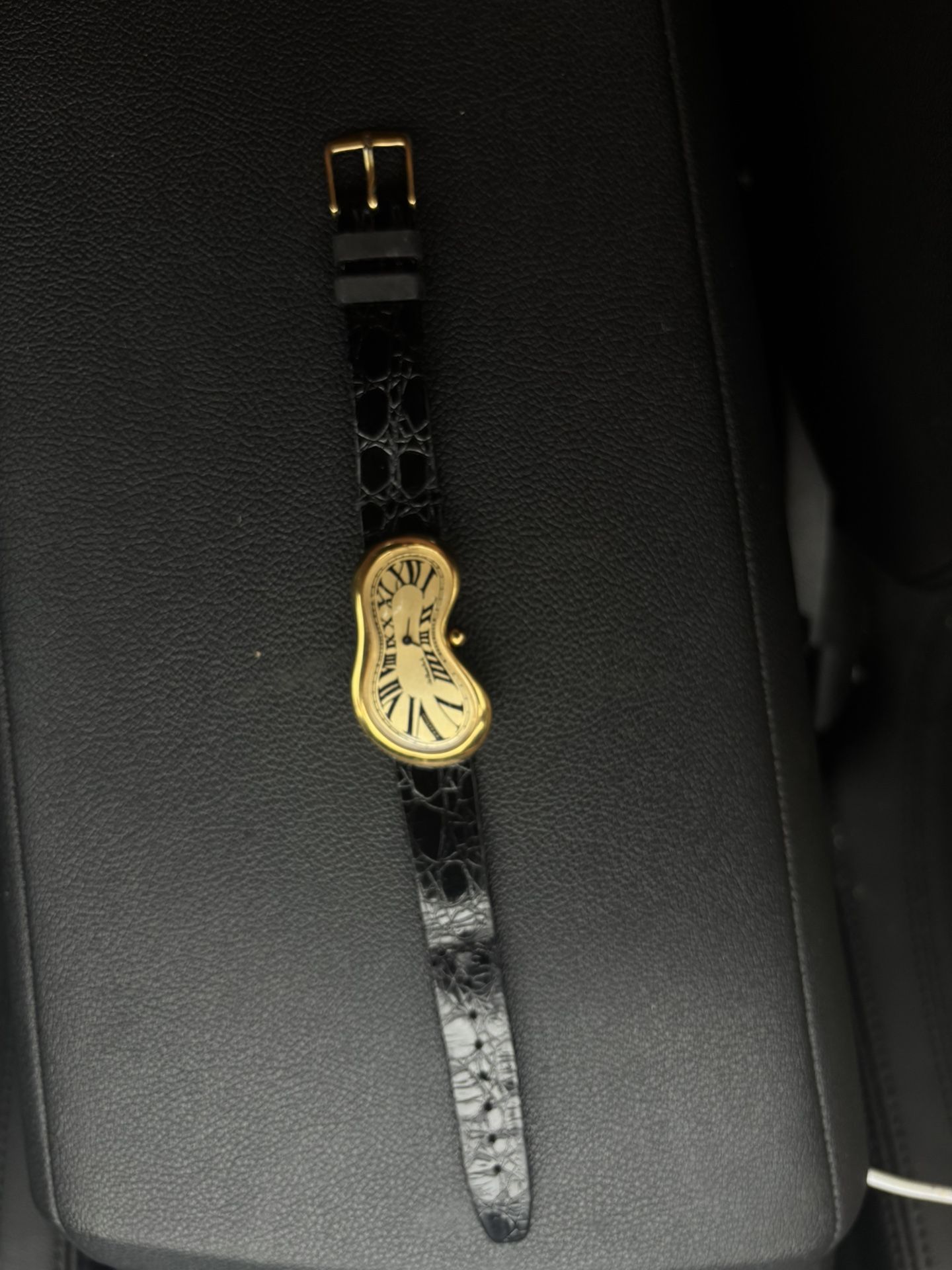 Soft Water by exaequo watch/ Salvador Dali Vintage