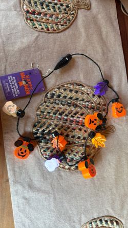 Disney Halloween Mickey/ Leaves light up necklace
