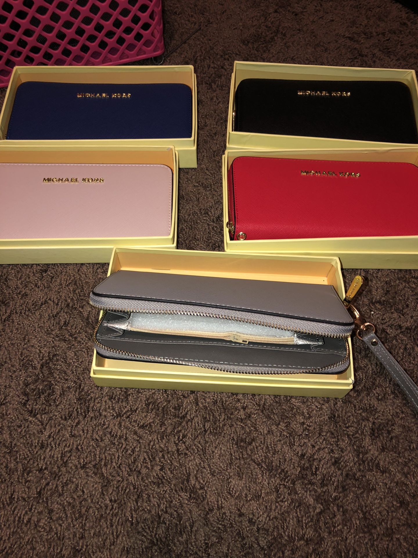 Wristlets wallets