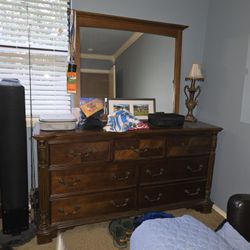 Vintage Antique Style Dresser With Mirror