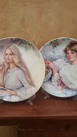Wedgewood collection decorative plates