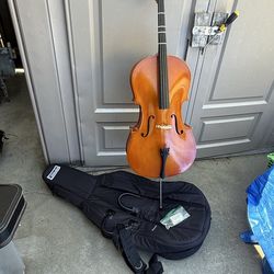 Good 😊 wooden cello   4/4. Full size   Made in Paris