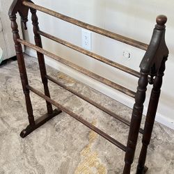 Vintage Wood Quilt Or Blanket Rack 