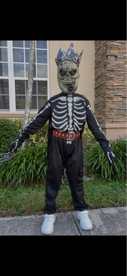 Halloween costume