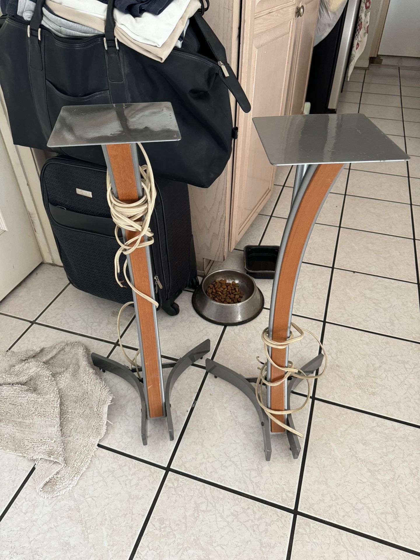 Bell'O SP-224 24" Speaker stands