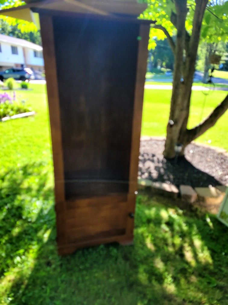 Wood Cabinet