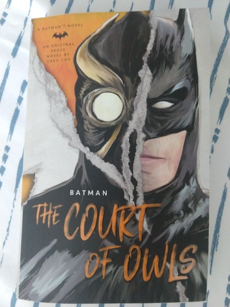 Batman Court of Owls book. Brand New