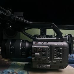 Sony fx6 - handle and 24-105