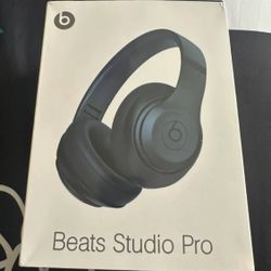 Beats Studio Pro Blue 