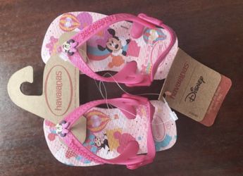 Brand new Disney Minnie Mouse Havianas