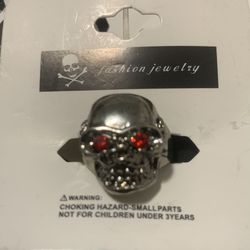 Skull Ring Size 10