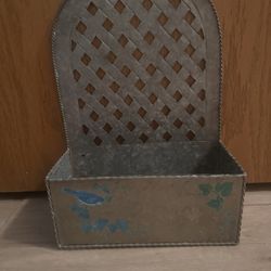 Metal Decorative Planter