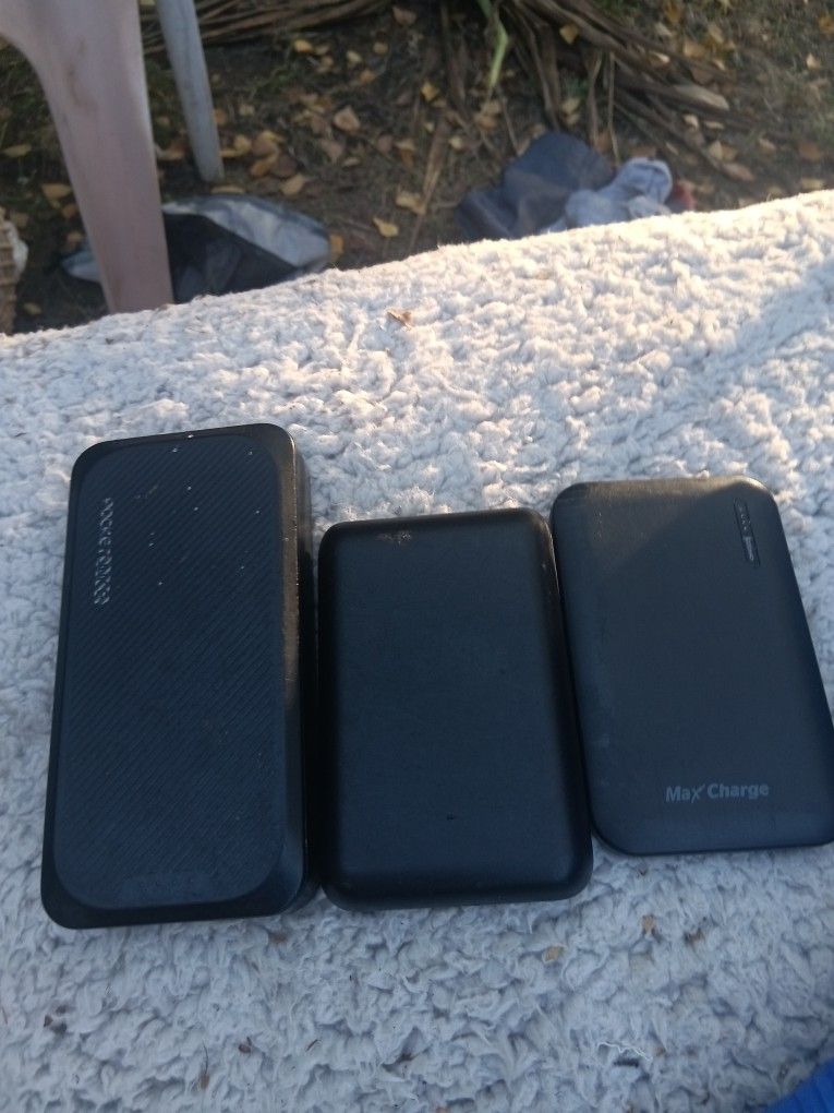 3 Power Banks
